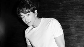 Rain所成立的公司將推出首支男團「Ciipher」。（圖／翻攝自
rain_oppa IG）