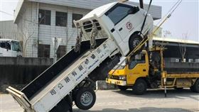 貨車騎上鋼索翹孤輪，雲林土庫，特技