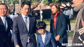 蔣萬安　紅毯（林恩如攝）