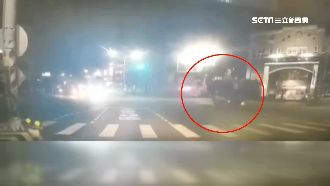 醉男遭警攔拒酒測！噴辣椒水壓制