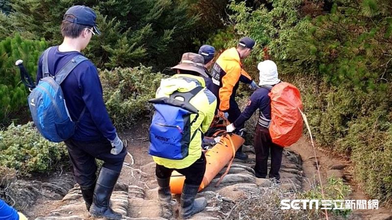 險路抬傷者救命　偏鄉消防求大家幫忙