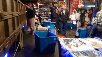 擋到路結怨？崁仔頂魚市爆流血衝突