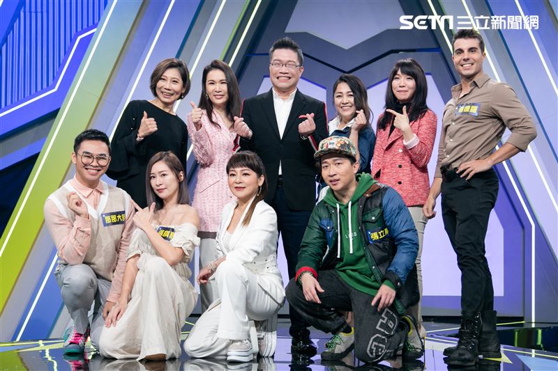 職人演說表達選秀節目《誰語爭鋒》飛行導師郎祖筠、王彩樺、張立東、吳奕帆、那那大師、桂語謙。（圖／記者楊澍攝影）