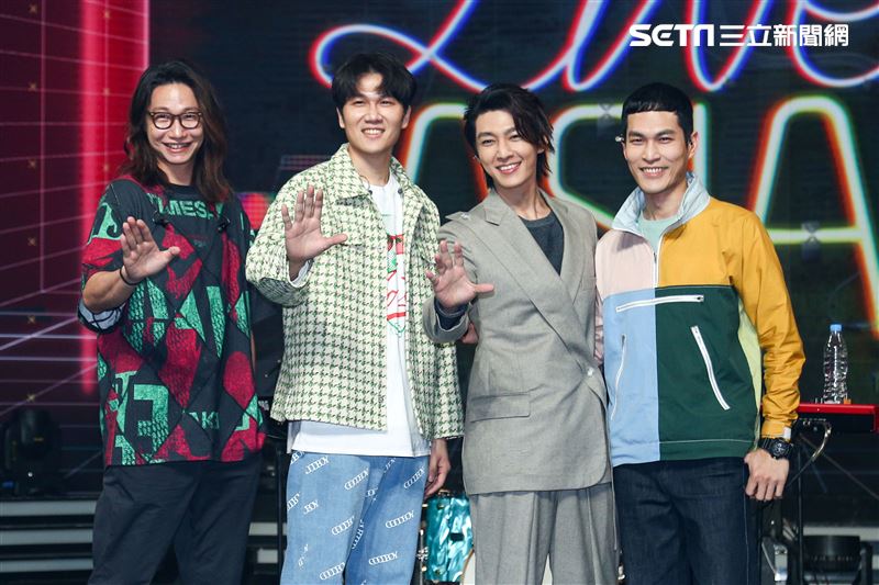 炎亞綸分享近期主持《Live Asia超級週末現場》心得。（圖／記者楊澍攝影）