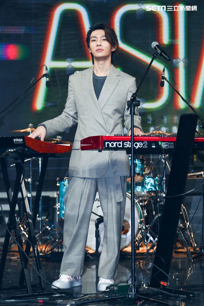 炎亞綸分享近期主持《Live Asia超級週末現場》心得。（圖／記者楊澍攝影）