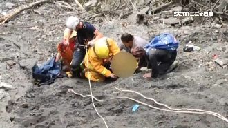 小山貓摔落蘇花邊坡　艱難救援過程曝