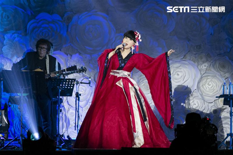 50歲玉女歌手周思潔舉辦《傻傻的花。有夢就去追》音樂會。（圖／記者楊澍攝影）