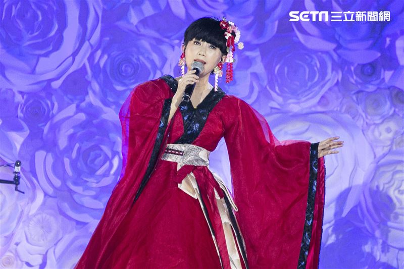 50歲玉女歌手周思潔舉辦《傻傻的花。有夢就去追》音樂會。（圖／記者楊澍攝影）