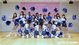 富邦悍將啦啦隊Fubon Angels背浩大公開。（圖／記者劉彥池攝影）