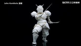 一張紙摺一個武士　花費50小時完工