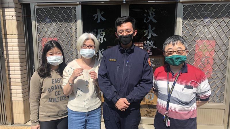 賞櫻遺失34年回憶項鍊　婦淚謝暖警