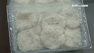 花枝蝦排拉出白紙　寫120奇怪數字