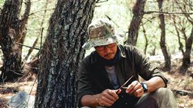 群山之島與不去會死的他們,台灣黑熊,郭彥仁,拍攝。圖／公視提供