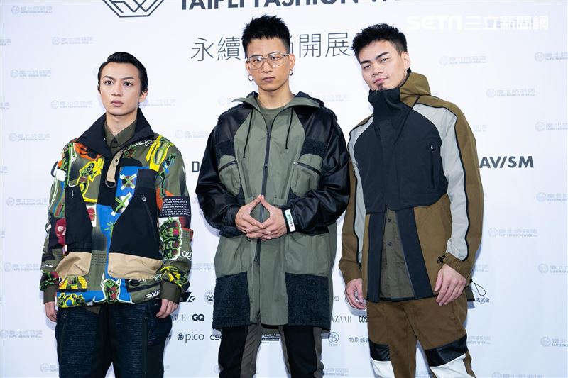 『2021臺北時裝週AW21』永續時尚開展秀，看秀嘉賓曾之喬、林予晞、傅孟柏，演出嘉賓金曲歌后艾怡良，走秀嘉賓曾莞婷、黃宣、茄子蛋、阿夜。（圖／記者楊澍攝影）