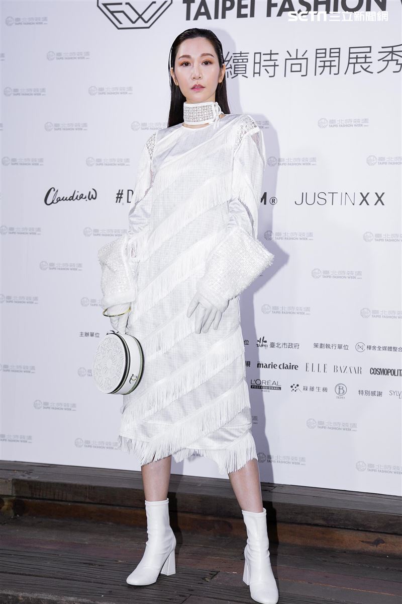 『2021臺北時裝週AW21』永續時尚開展秀，看秀嘉賓曾之喬、林予晞、傅孟柏，演出嘉賓金曲歌后艾怡良，走秀嘉賓曾莞婷、黃宣、茄子蛋、阿夜。（圖／記者楊澍攝影）