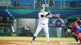 12強日本隊筒香嘉智(圖／記者王怡翔攝)