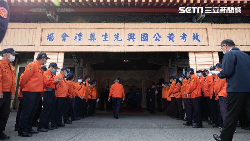 淡水義消遭撞身亡　公祭現場哀戚不捨