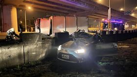 轎車,大貨車,車禍,農田,港埠路,清水