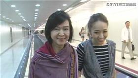 侯佩岑2018年與林月雲現身機場，手牽女婿黃柏俊（圖／資料照）