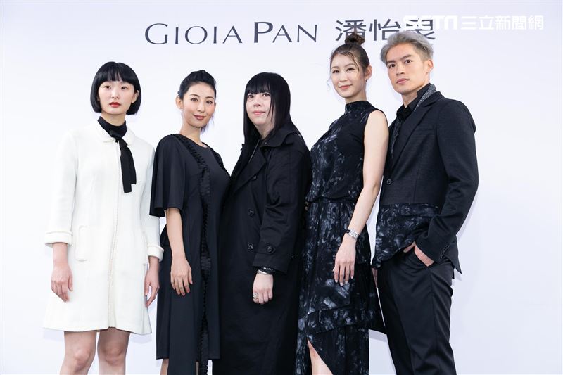 潘怡良GIOIA PAN 2021秋冬大秀，看秀嘉賓戴愛玲、何篤霖、夏如芝、許孟哲及趙孟姿夫婦、大久保麻梨子、朱葒、吳珝陽。（圖／記者楊澍攝影）