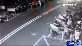 路倒稱被打1200.