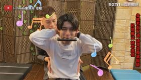 ▼▲Sho讓正太邊吹口琴邊整復。（圖／Infinity樂無限 授權）
