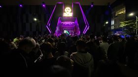 金絲貓夜店，蛋堡，舞客人數超標，