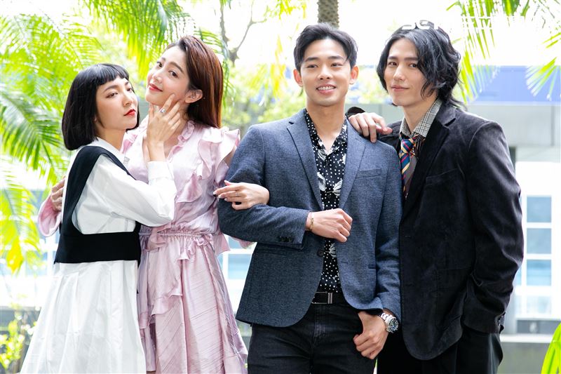 黃薇渟、林禹、高雋雅、鄭暐達出席台視三立新週日偶像劇《戀愛是科學》星二代變歪世代公佈會。（圖／記者楊澍攝影）