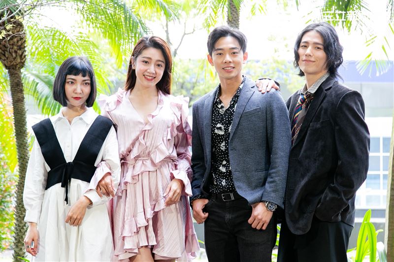 黃薇渟、林禹、高雋雅、鄭暐達出席台視三立新週日偶像劇《戀愛是科學》星二代變歪世代公佈會。（圖／記者楊澍攝影）