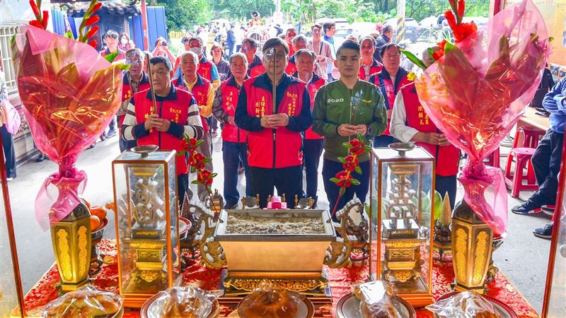 土地公祝壽　名嘴不放棄服務大文山區