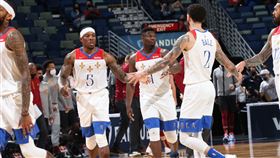 鵜鶘繳出65.4%團隊命中率是本季單場最高紀錄。（圖／翻攝自鵜鶘官方推特）