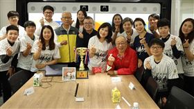 ▲接棒未來女棒將落腳天母棒球場。（圖／頂新和德文教基金會提供)