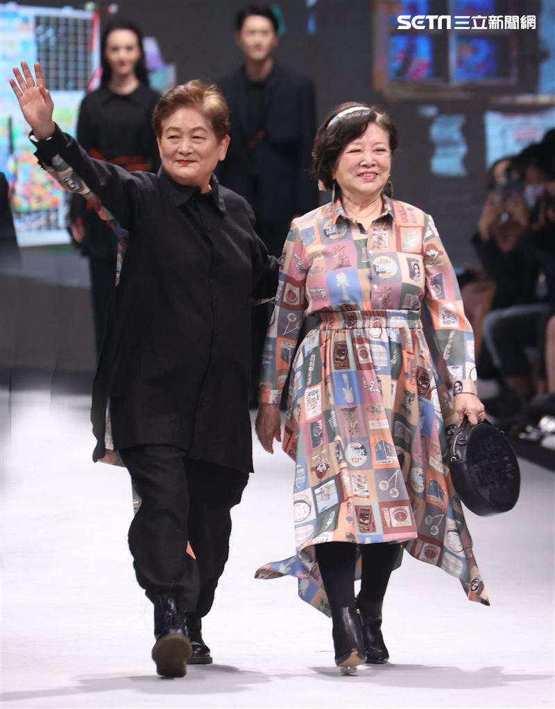 金馬影后陳淑芳出席台北時裝週INF時裝秀。（記者邱榮吉/攝影）