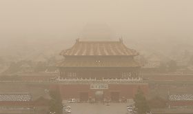 中國外交部：沙塵暴源自蒙古 中國只是