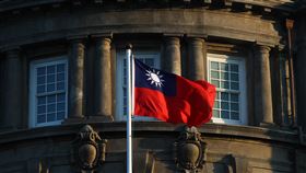 6前法官與翁茂鍾不當接觸　監院開會討論（2）監察院司法及獄政委員會19日下午開會，將針對6前法官與翁茂鍾不當接觸案討論如何分工。監委蔡崇義日前受訪時曾表示，大家意見可能很多，希望能把案分出來、集體作戰。中央社記者王騰毅攝  110年2月19日