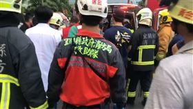 宜蘭,蘇花,遊覽車,車禍,撞山壁（圖／翻攝畫面）