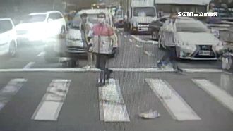 外送員指揮交通　幫救護車搶救人時間