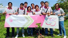 ▲金興發生活百貨在大本公園多樣性棲地，種下多株原生種苗木，為保護美麗地球生態盡一份心力。（圖／業者提供）