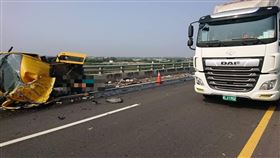 西濱車禍（圖／翻攝自台中踢爆網）