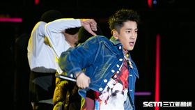 婁峻碩擔任「臺北最High新年城-2021跨年晚會」演唱嘉賓。（圖／記者楊澍攝影）