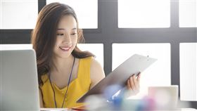 ▲台灣斜槓族收入多三成六!（圖／PRO360達人網提供） 