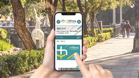 ▲一機在手，個人化市政服務跟著走。（圖／張季禹、林鉦凱提供）