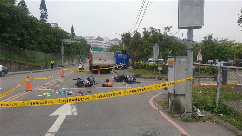 男左轉未禮讓！撞直行車1死1命危