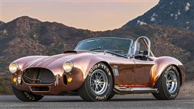 ▲1965年純銅車身Cobra跑車。（圖／翻攝rmsothebys網站）