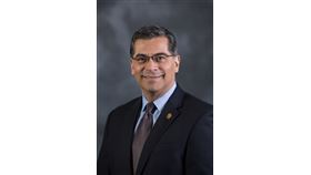 美國新任衛生部長貝塞拉（Xavier Becerra）。（圖／翻攝自維基百科，版權屬公有領域）