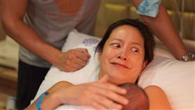 鮭魚,Janet謝怡芬,二寶,中文名。翻攝自臉書