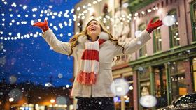 世界快樂報告  台灣排全球第24蟬聯東亞最佳
聯合國資助發表的年度「世界快樂報告」今日出爐，台灣一年來成功對抗2019冠狀病毒疾病，排名從去年第25進步到第24名，為報告發表9年來最佳，蟬聯東亞最快樂國家。
圖／翻攝自pixabay