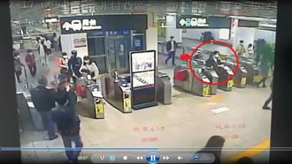 逃票控北捷站務員扯髮　女挨罰7千5