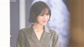 李智雅飾演新角色羅愛嬌回歸。（圖／FRED提供）