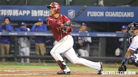 ▲樂天桃猿指定打擊林立炸裂2分砲。（圖／記者劉彥池攝影）